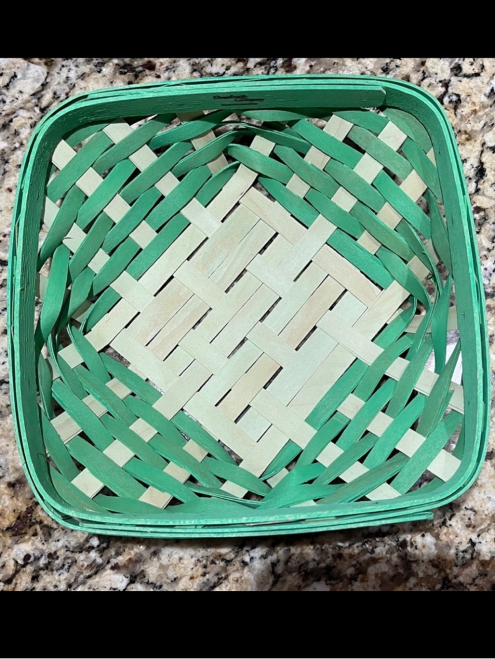 Longaberger basket signed by renowned weaver Mary Senter, dated 2022